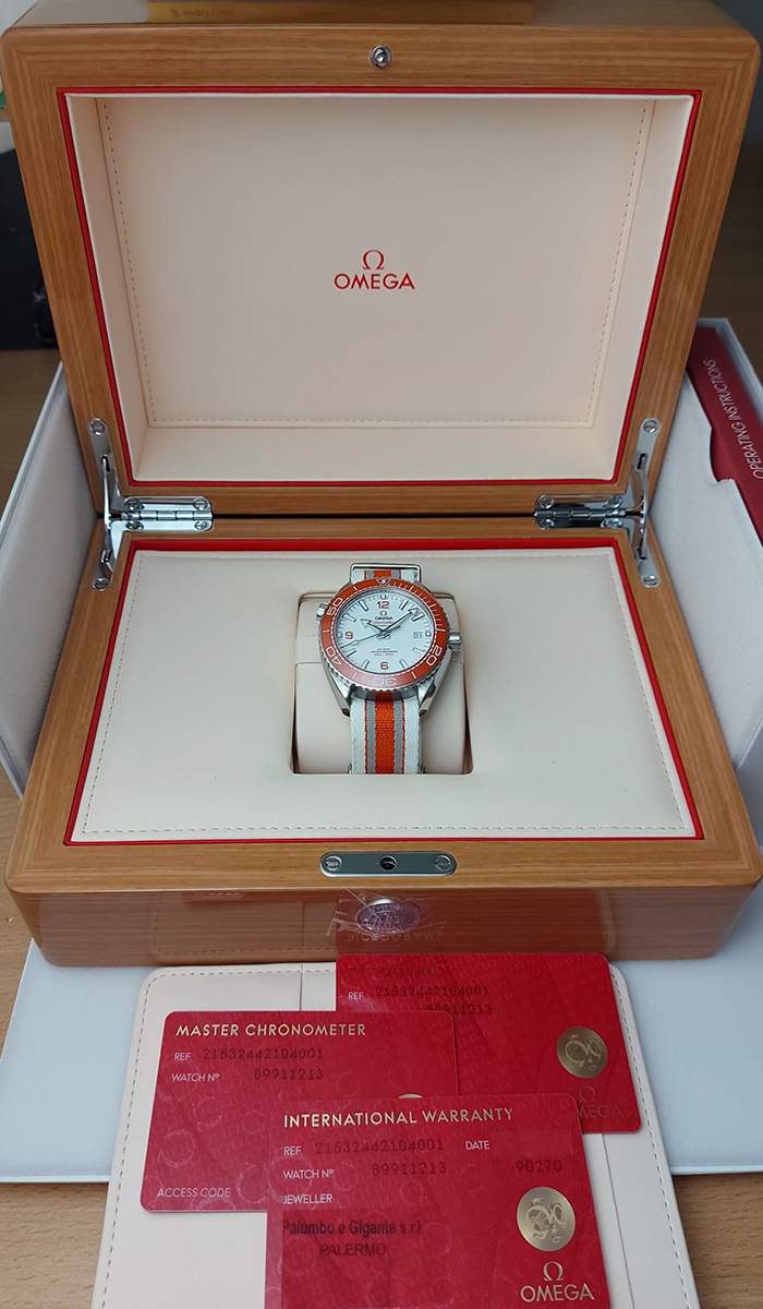 Omega Seamaster Planet Ocean 600M Co-Axial Wristwatch Ref. 215.32.44.21.04.001